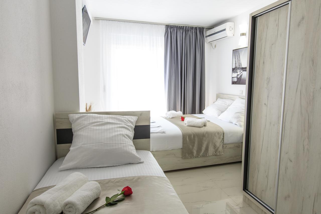 Zara Apartmani Sutomore Exterior foto